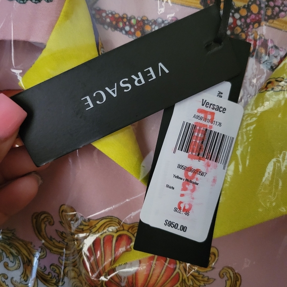 Mens Versace Short Set Shirt size 58/Shorts 52 - Picture 3 of 4